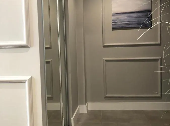 Comfort Grazynskiego 7a *